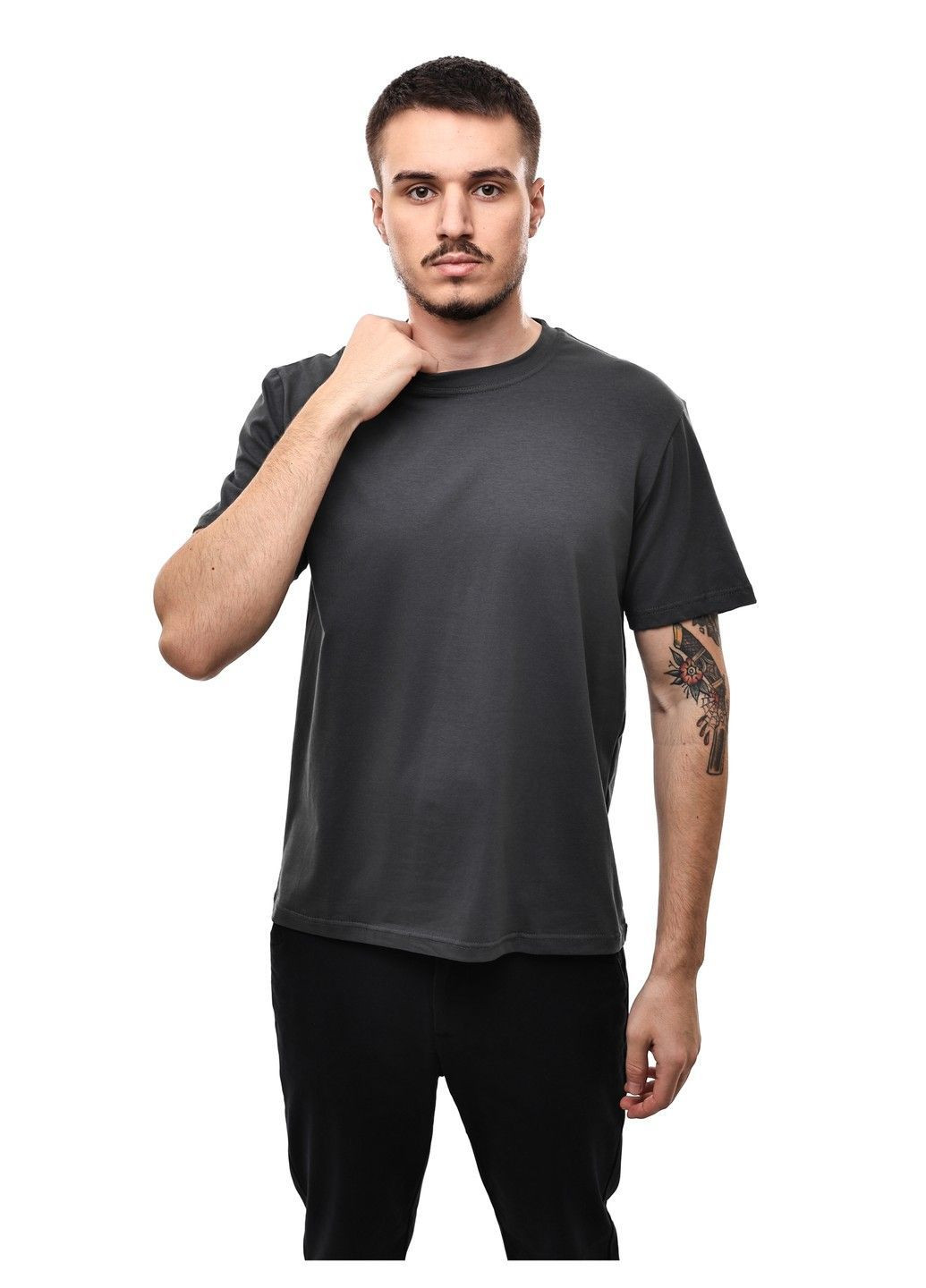 Темно-сіра футболка чоловіча No Brand