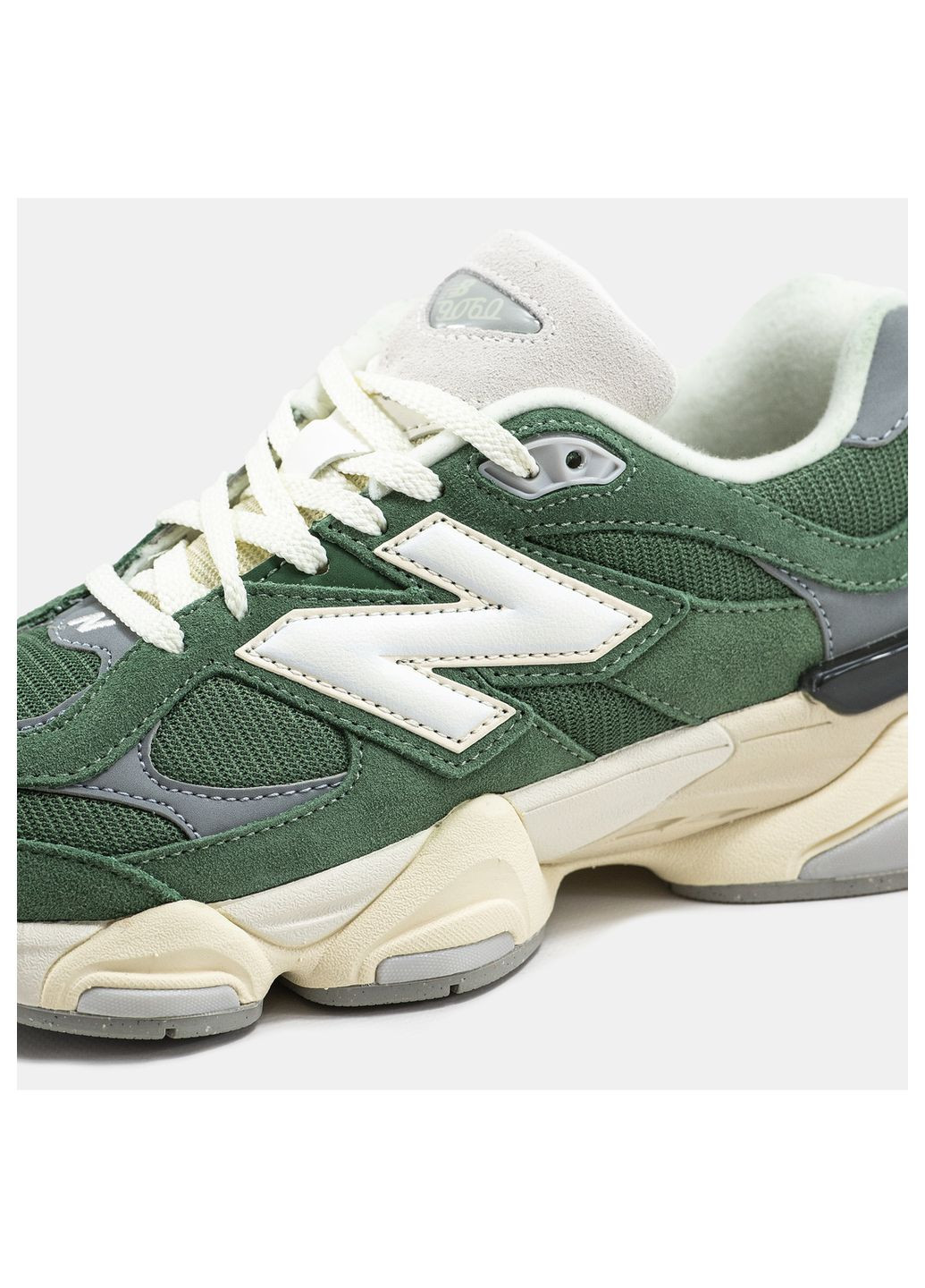 Сіро-зелені Осінні кросівки чоловічі New Balance 9060