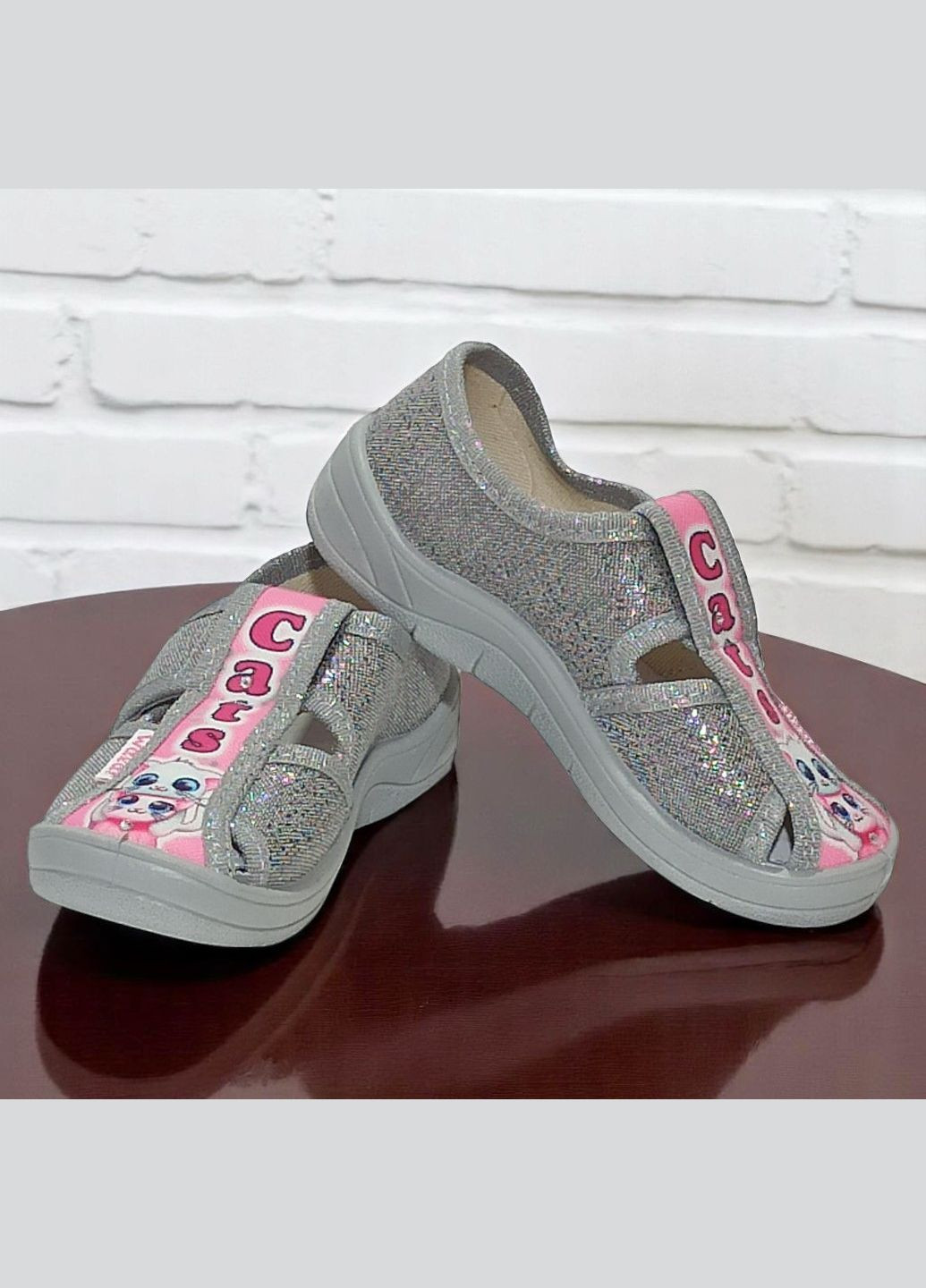 Серебряные ортопедические тапочки на липучке для девочки сменка в садик валди Waldi