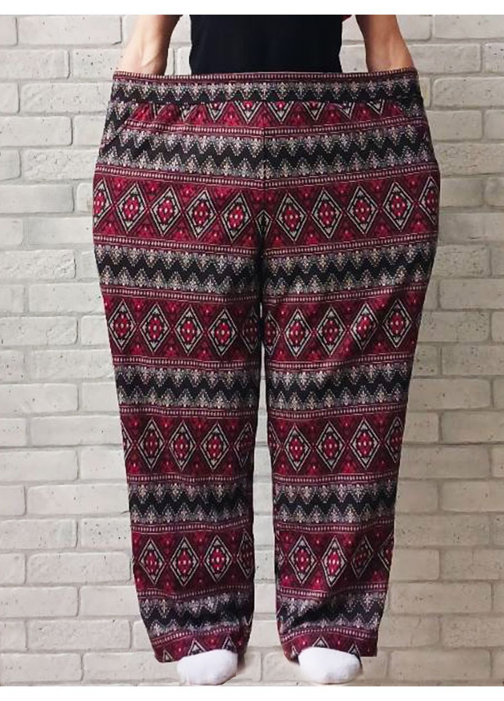 Трикотажні домашні жіночі штани батал широкі з кишенями пояс на резинці No Brand (371191396)