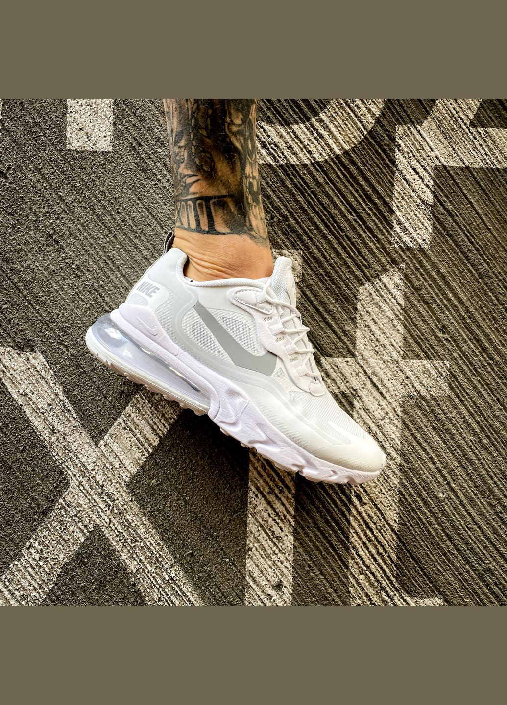 Білі Осінні кросівки чоловічі nike 270 react white reflective | найк 270 реакт білі No Brand