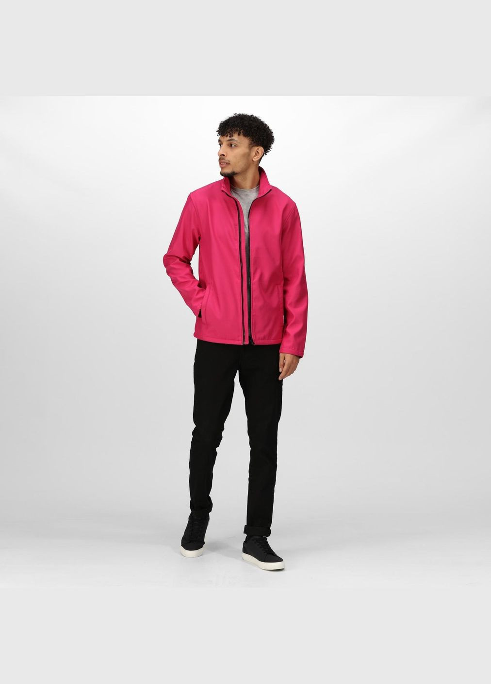 Розовая демисезонная куртка софтшел Regatta Ablaze Printable Soft Shell TRA628