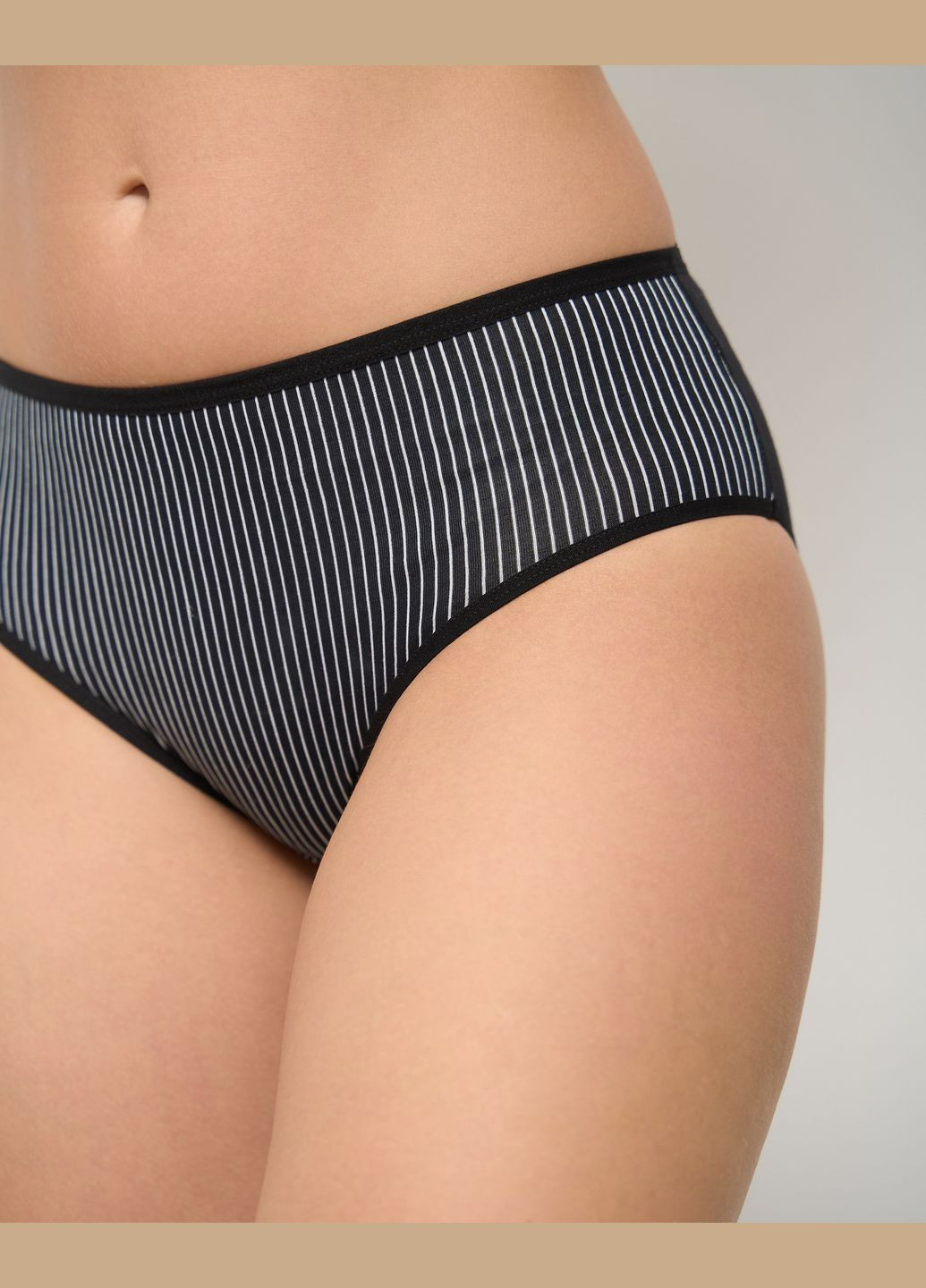 Набор женских трусиков неделек батал Nicoletta (301987391)