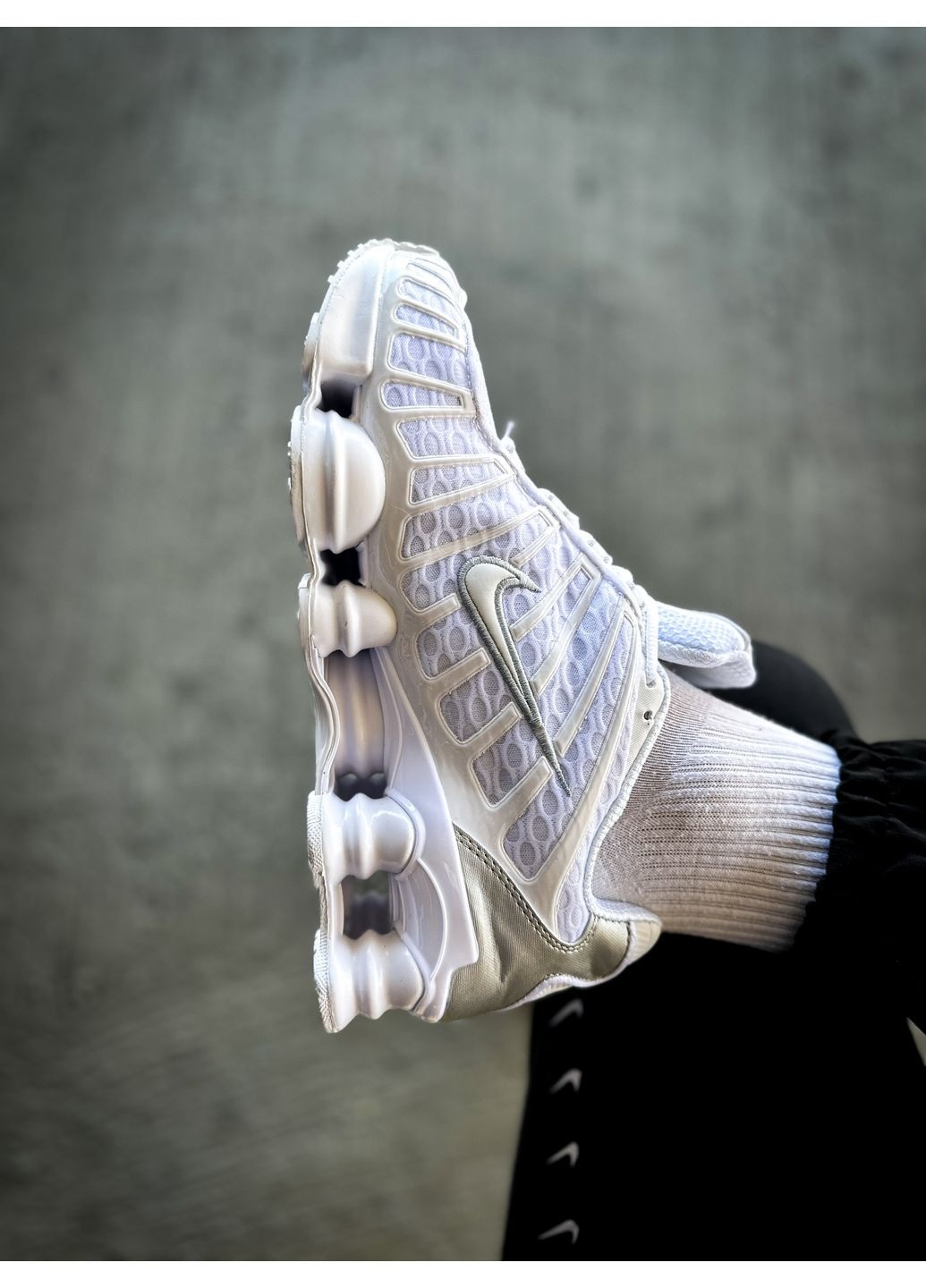 Білі Осінні кросівки чоловічі і жіночі nike shox tl white | найк шокс тл білі No Brand