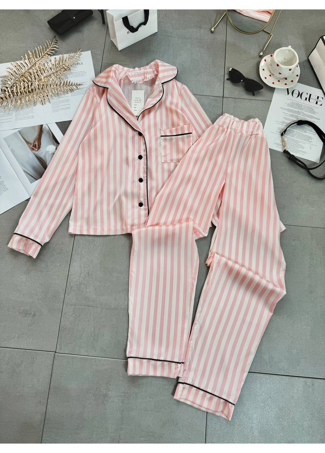 Белая всесезон женская пижама рубашка + брюки No Brand