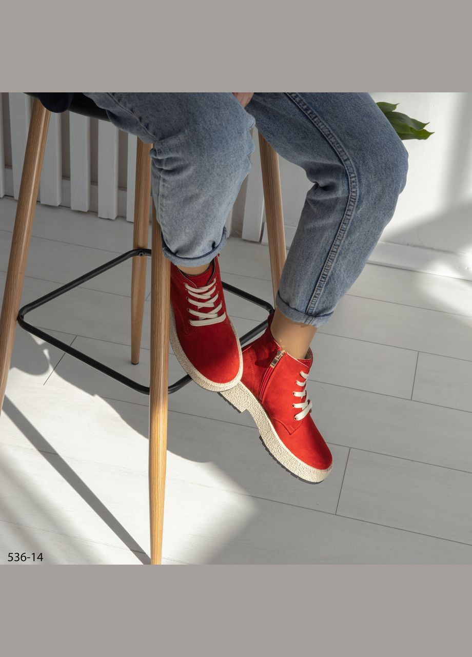 Комбіновані замшеві червоні жіночі черевики з бежевою підошвою 41 No Brand