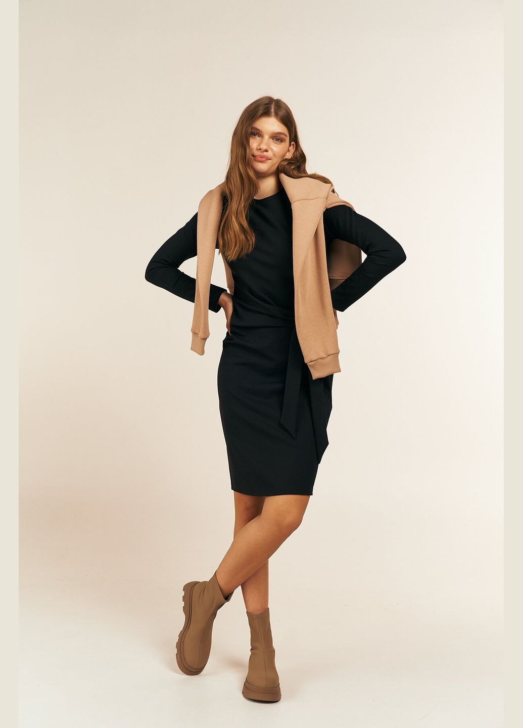 Чорна сукня однотонна жіноча wtc02344 shop (2000990218346) LAWA однотонна