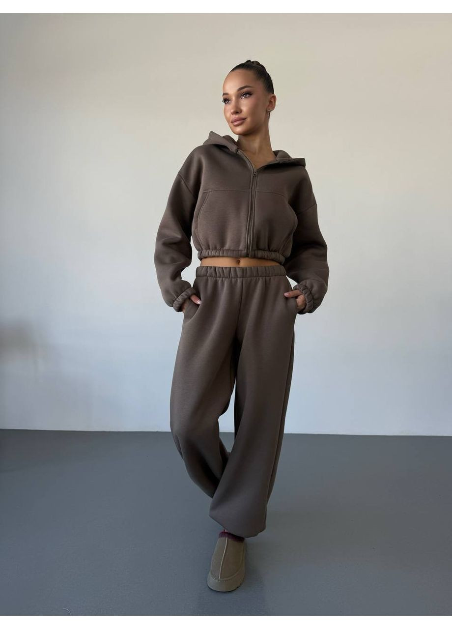 Теплий жiночий костюм з вкороченою кофтою кавового кольору 35521 Fashion (365642396)