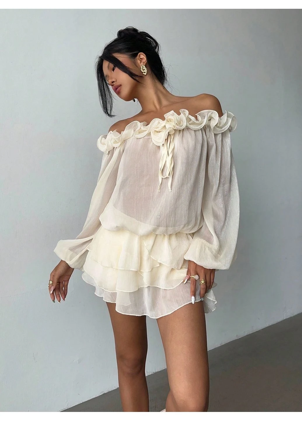 Белое платье SHEIN однотонное