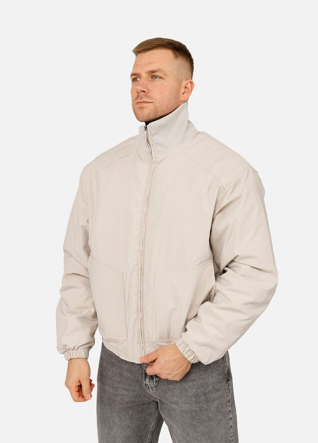 Молочна демісезонна чоловіча куртка колір молочний цб-00261937 Retro Club