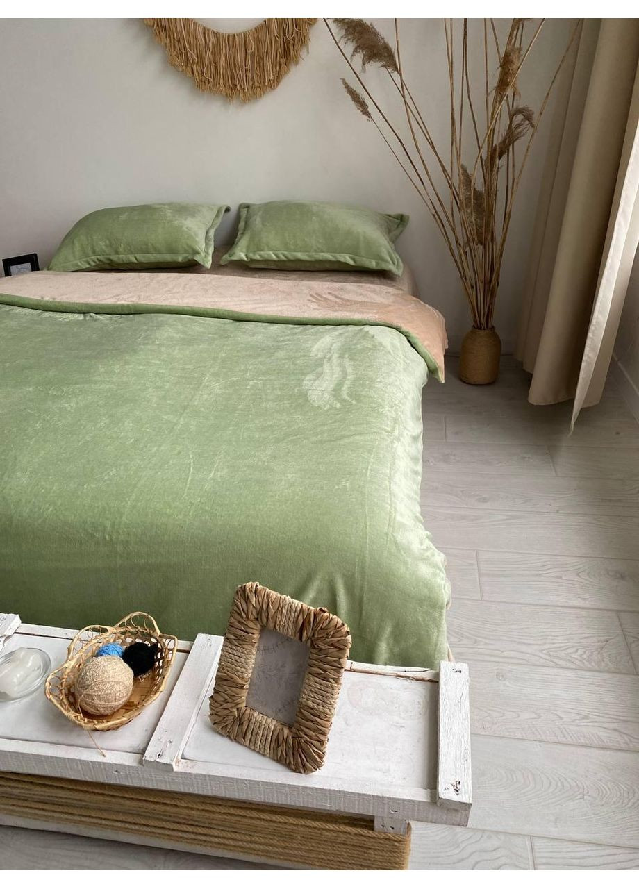 Постільна білизна з резинкою Бежевий + Оливковий, плюш Сімейний розмір, наволочки 70/70 No Brand (364219800)