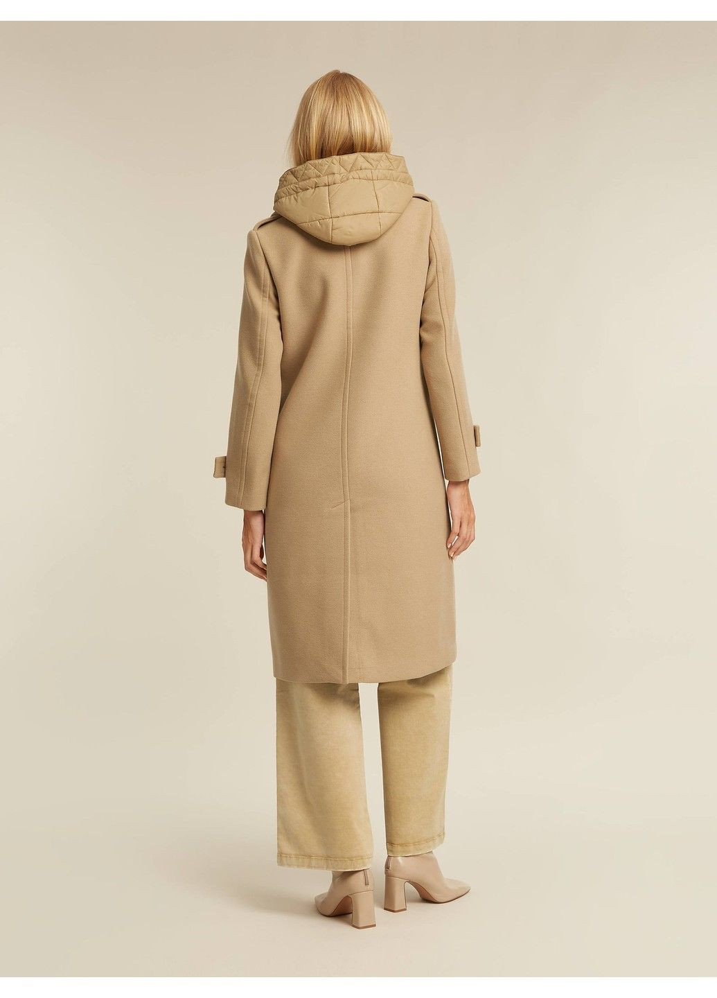 Бежевая демисезонная женское пальто бежевый Beaumont