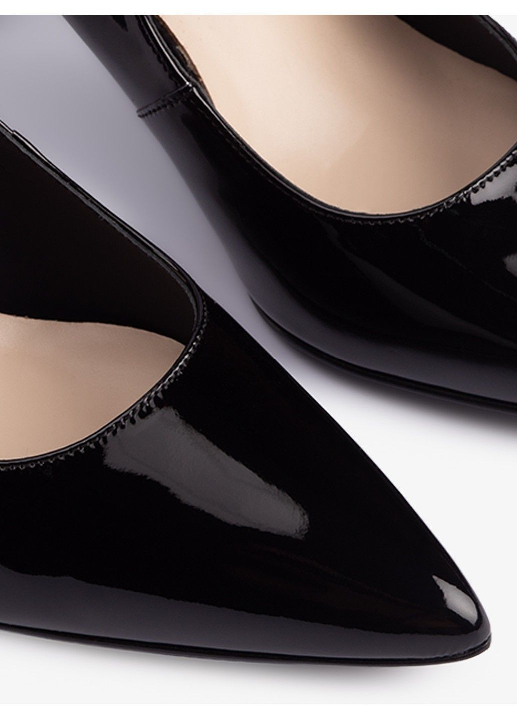 Buts Женские туфли на каблуке 1101423 черный з натуральная кожа, — демисезон (349444250)