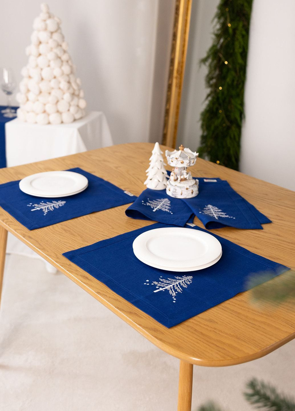 Серветка новорічна Ялинки (2шт.) р.0,40*0,40 Едельвіка комплект серветок (370022013)