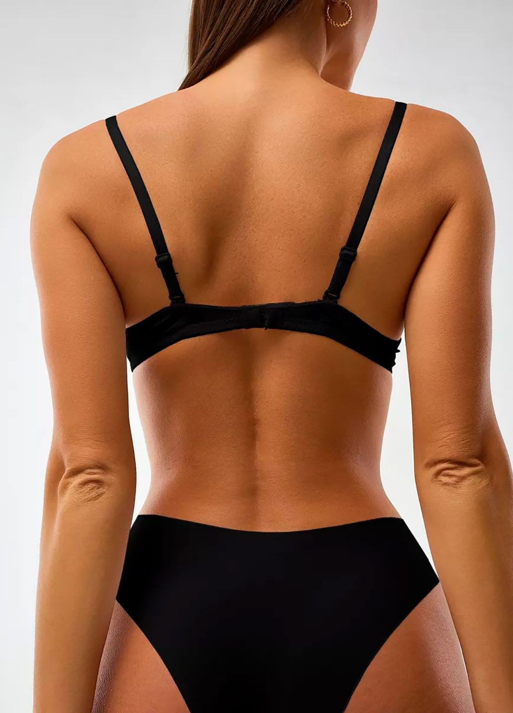 Чёрный базовый бесшовный бюстгалтер-трансформер Veronica с косточками