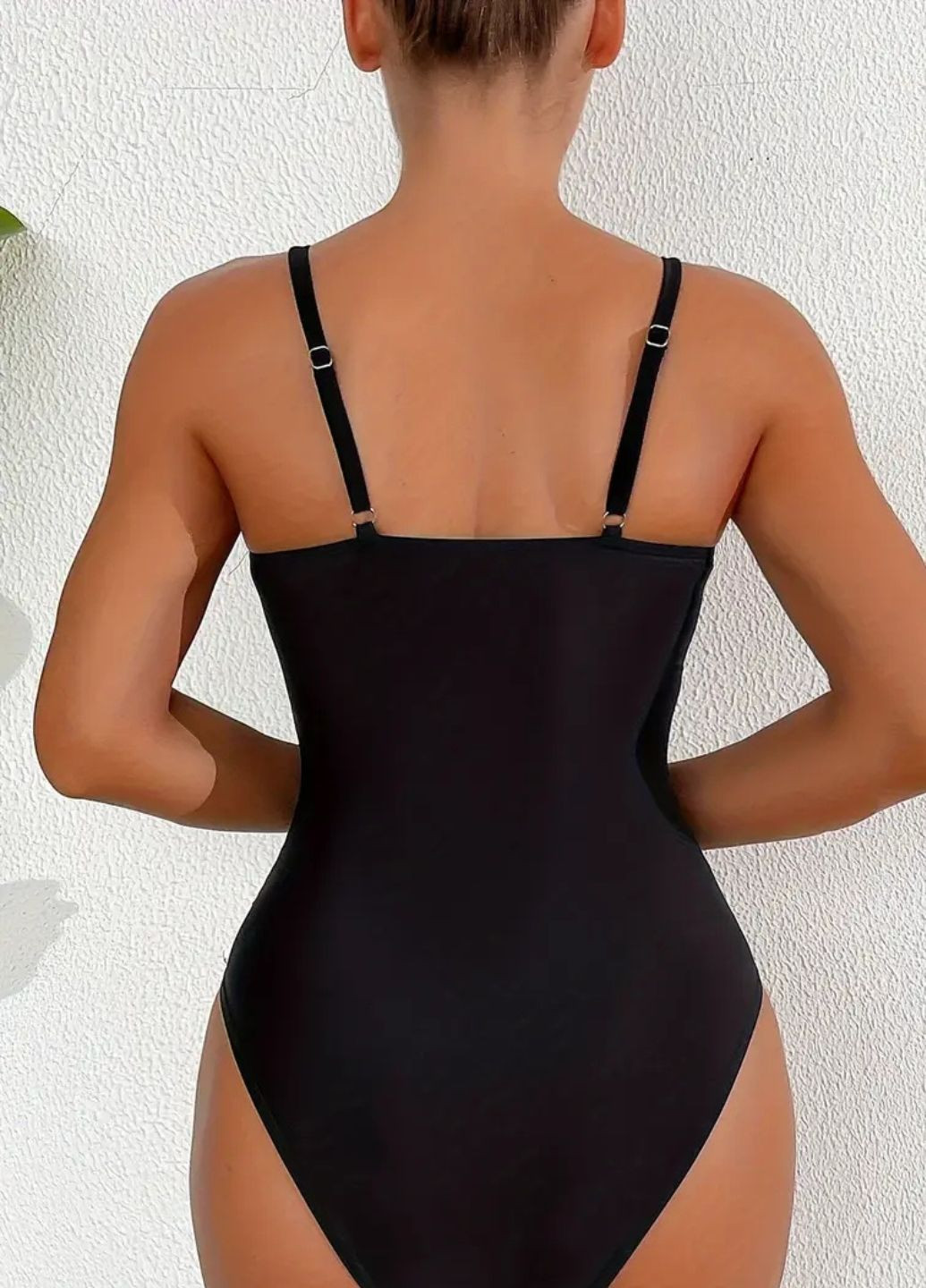 Чорний літній суцільний купальник lukart суцільний FS