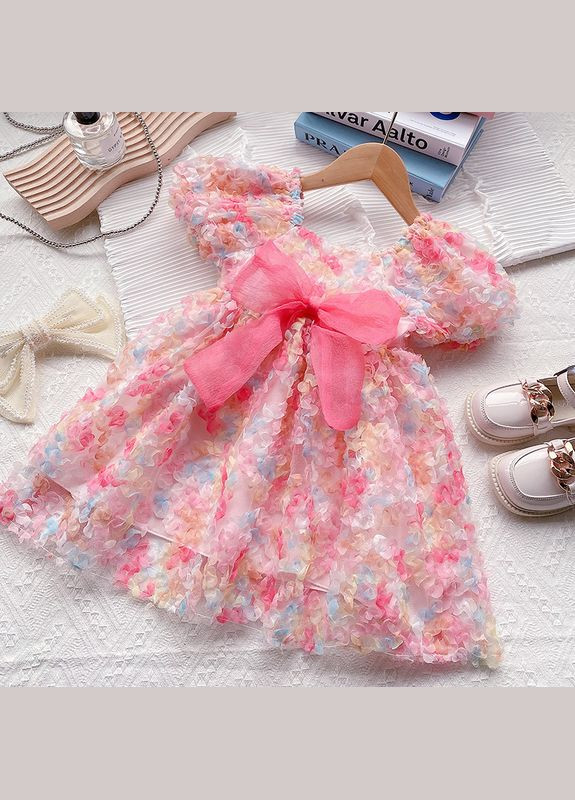 Розовое стильное праздничное нарядное платье для девочки летнее розовое No Brand (327214741)