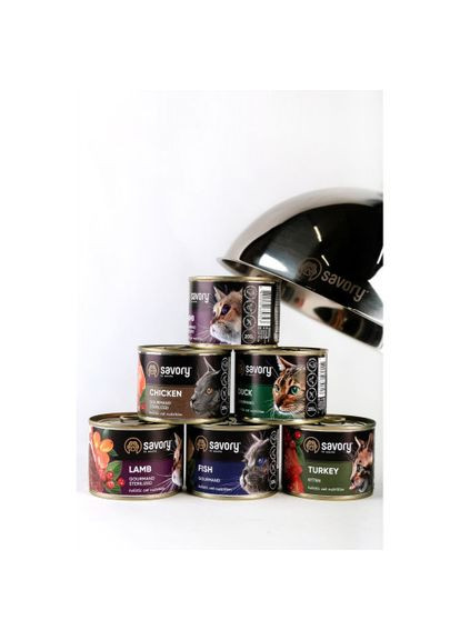 Вологий корм для стерилізованих котів, з куркою, 200 г Savory (322874349)