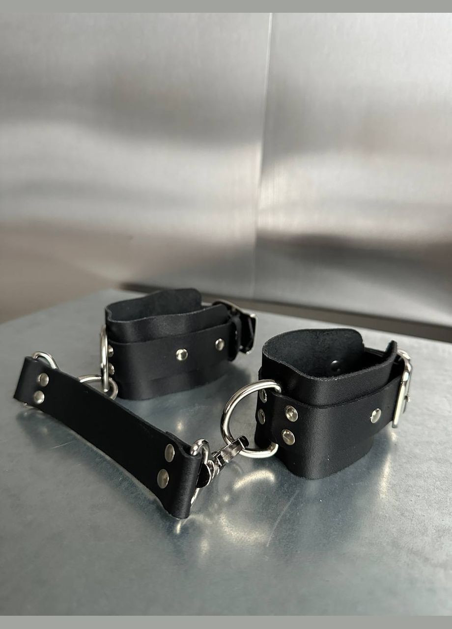 Кожанные наручники для ролевых игр Domino наручники шкіряні (282824179)