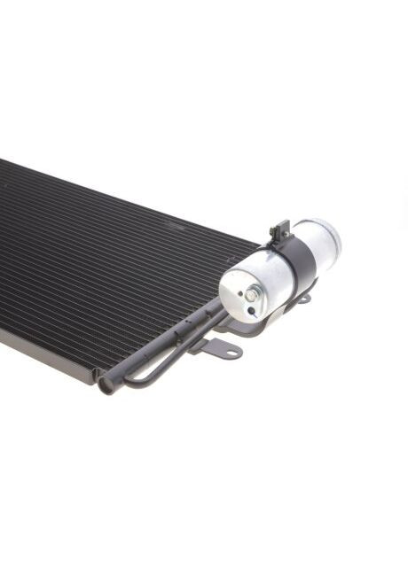 Радіатор кондиціонера VAG 1J0 820 413 N (Ви-во ) 03015130 Van Wezel (366120979)