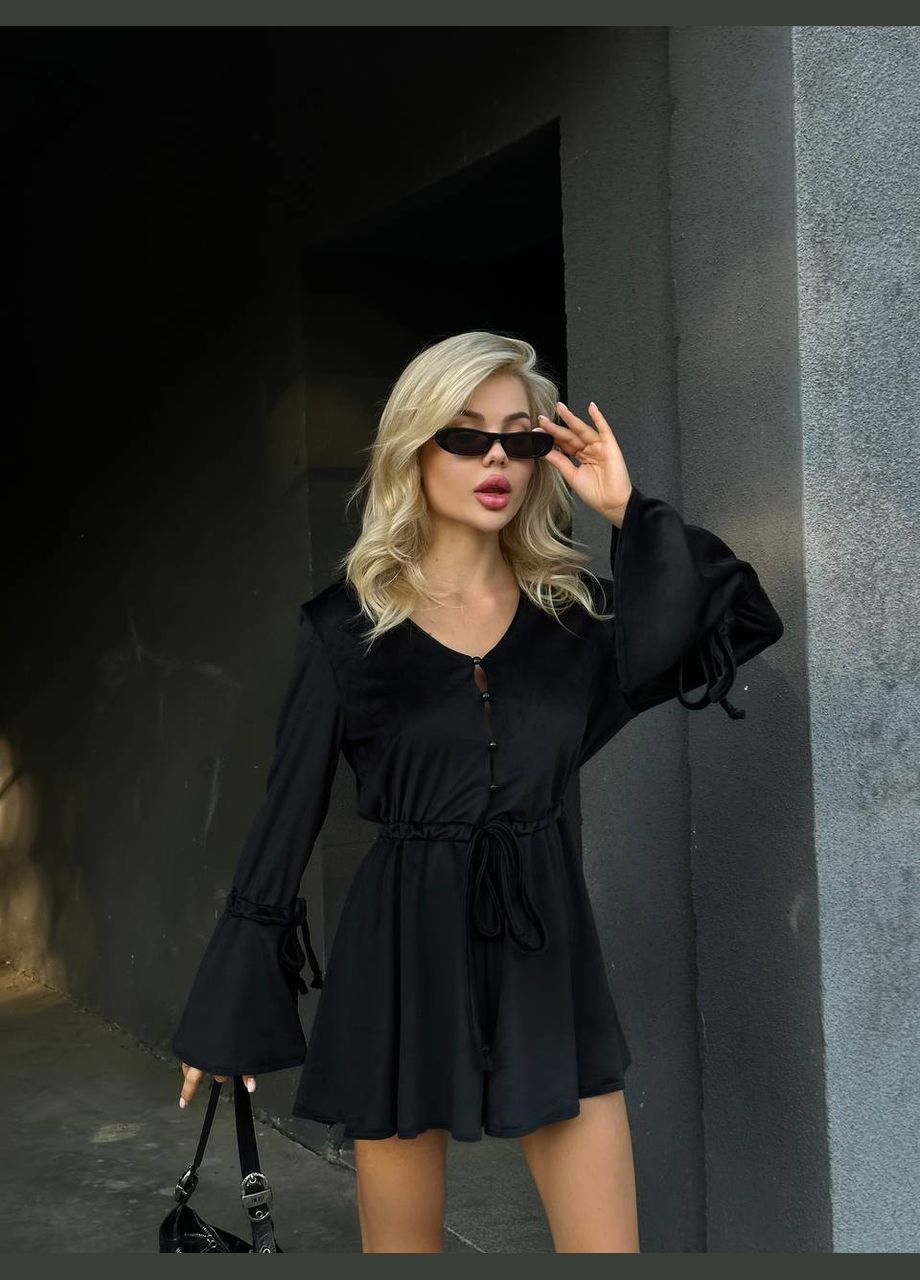 М'який чорний велюровий комбінезон з поясом, який ідеально підкреслить вашу красу, комфортний комбез на ґудзиках. No Brand 306-3 однотонний чорний