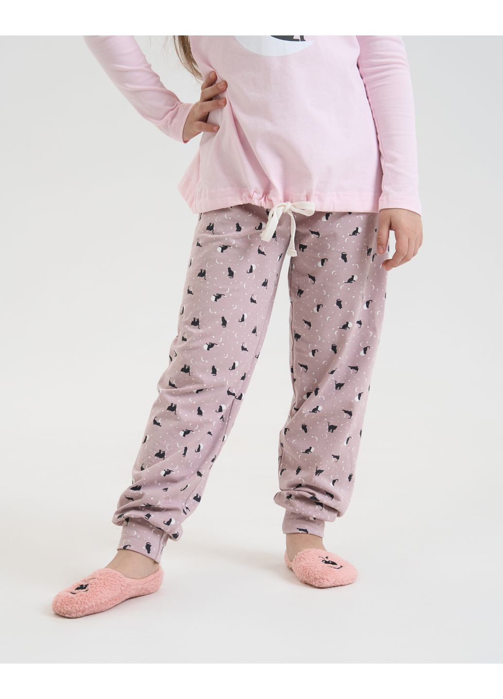 Світло-рожева піжама на дівчинку підлітка кіт та зірки Nicoletta