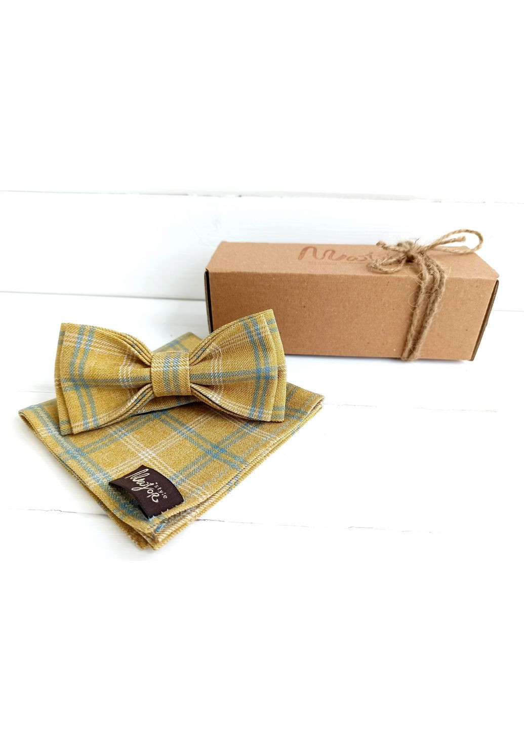 Желто-голубая галстук бабочка в клетку с нагрудним платком Major Style (367982990)