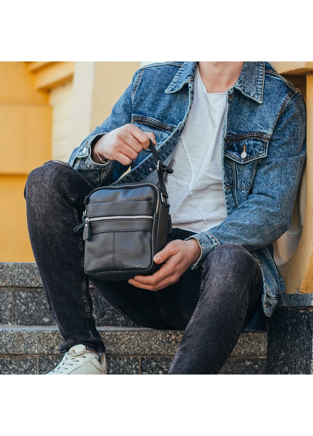 Чоловіча шкіряна сумка через плече 22х19х5 см Tiding Bag (315868893)