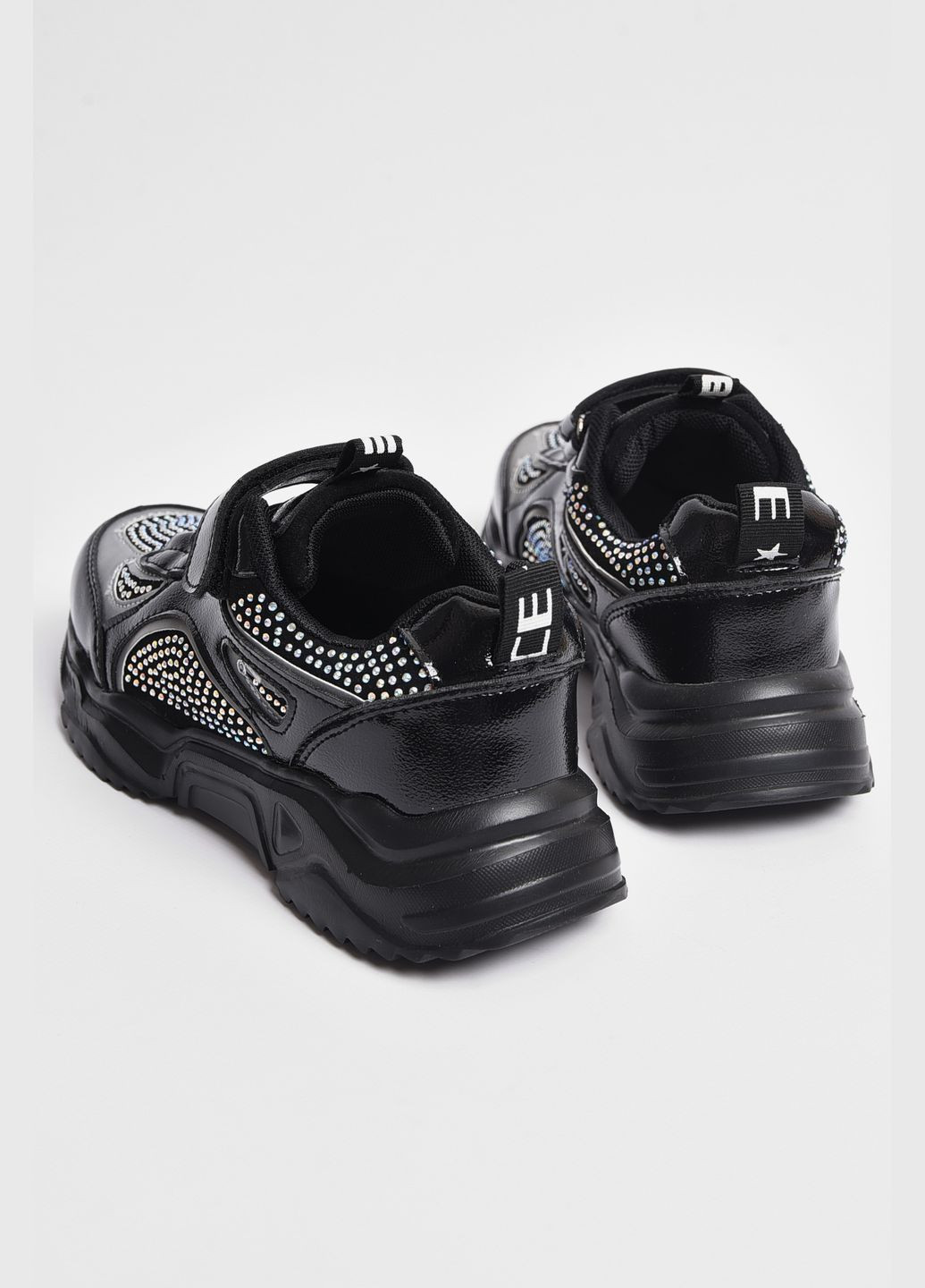 Черные демисезонные кроссовки для девочки черного цвета Let's Shop