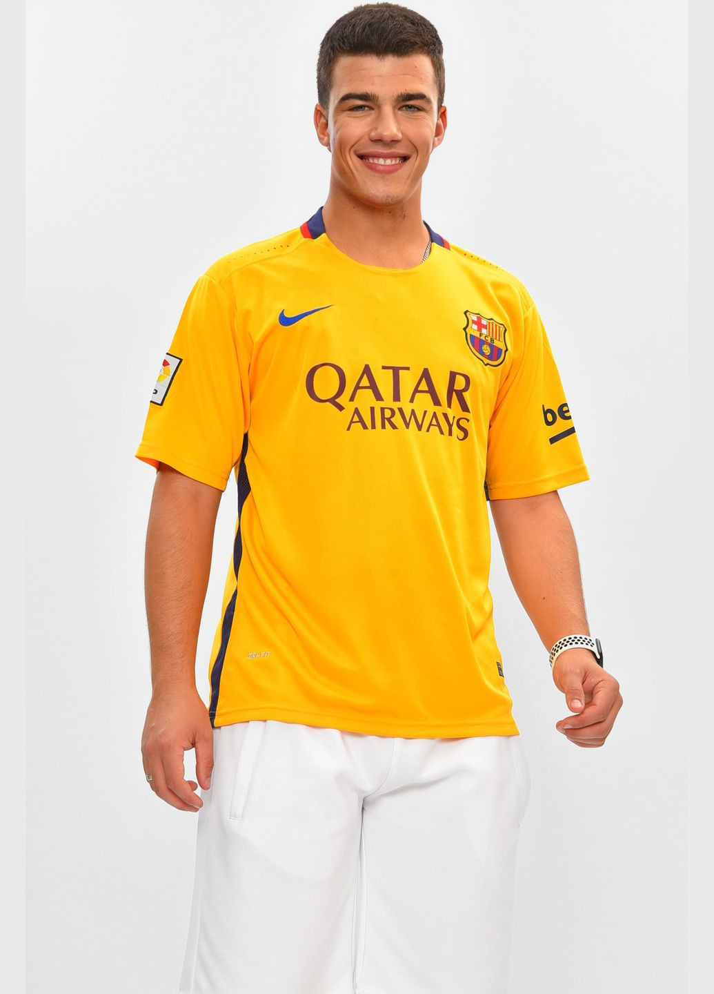 Помаранчева футболка футбольна чоловіча помаранчевого кольору з принтом Let's Shop