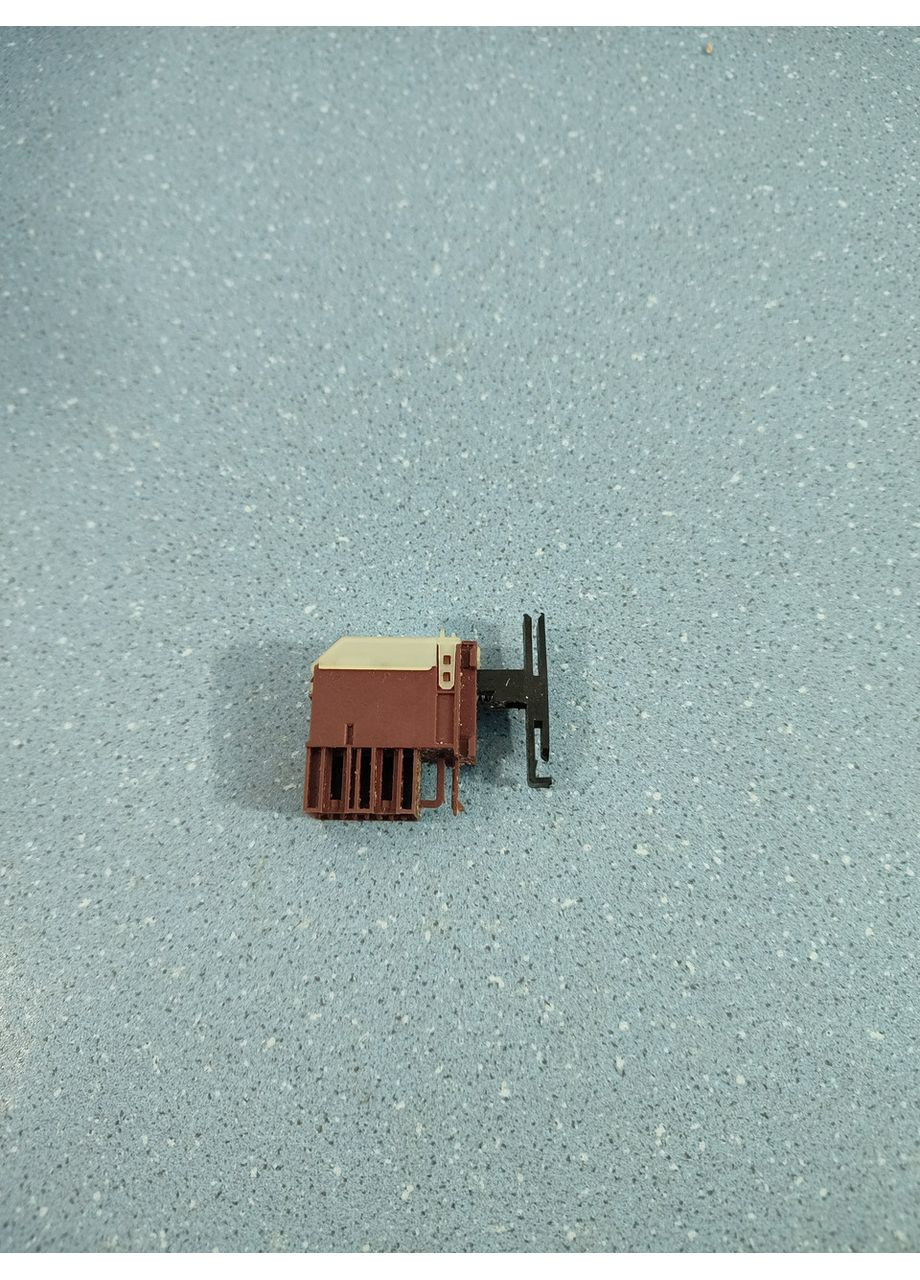 Кнопка для стиральной машины 461971037061 WHIRLPOOL (361863821)