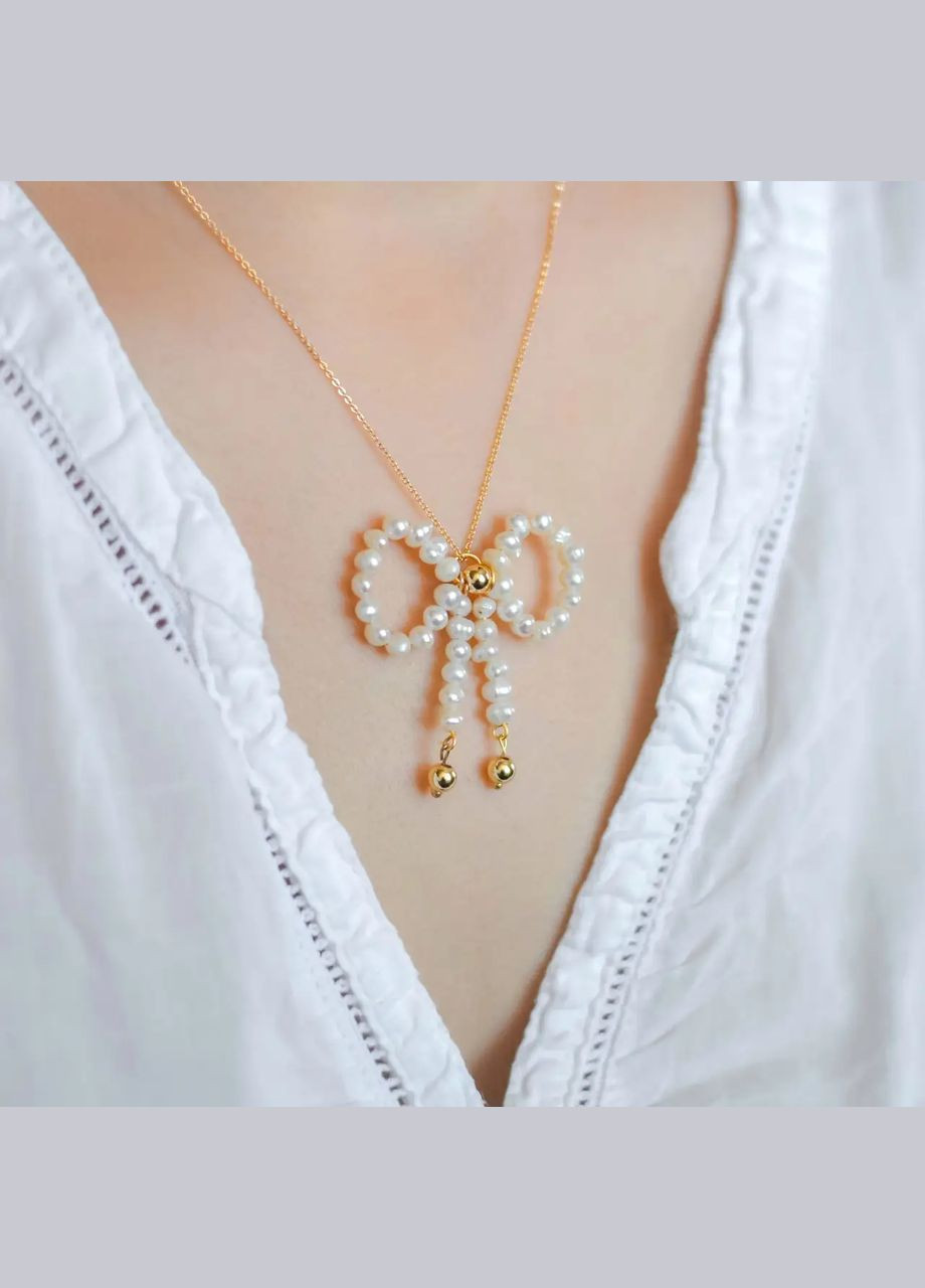 Кулон на ланцюжку натуральні річкові Перли "Бантик" 41х45мм+- фур-ра гіп-ний сплав колір золото L-44см No Brand підвіска (303932734)