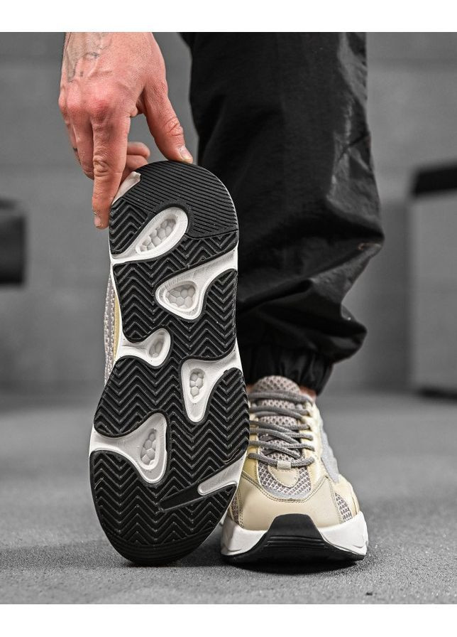 Бежеві Осінні кросівки zeezy boost 700 beige/grey No Brand