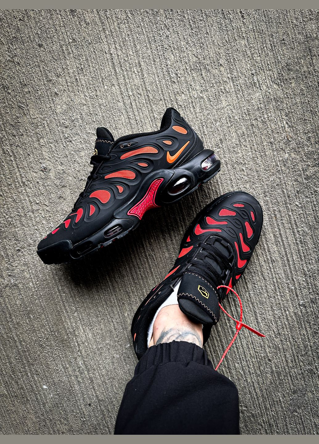Кросівки жіночі і чоловічі Nike Air Max TN Plus Drift black dragon red | Найк Аір Макс ТН чорні червоні No Brand червоні всесезони (311675150)