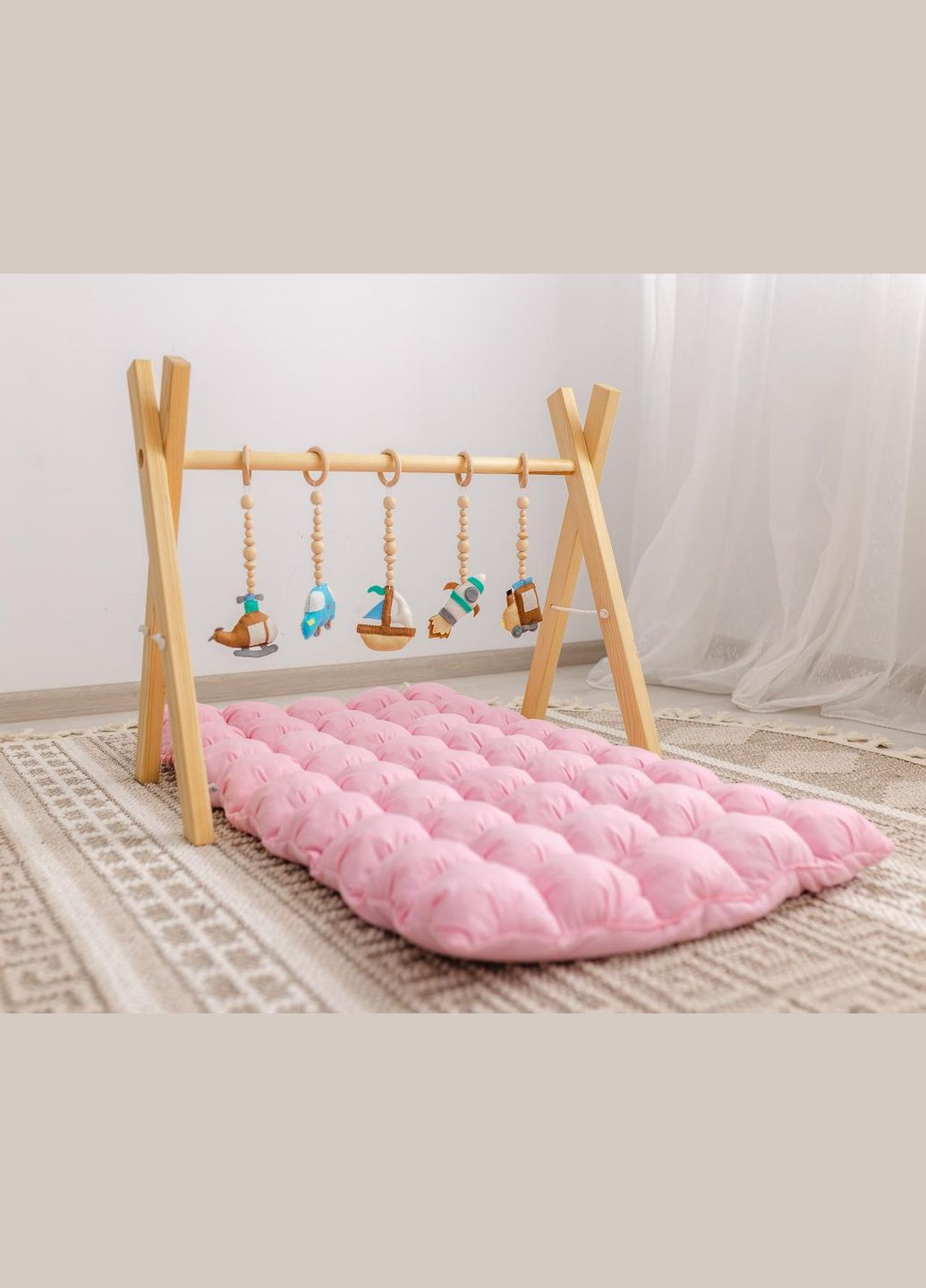 Мобиль детский напольный Веселые путешествия с матрасиком Принцесса No Brand (316256892)