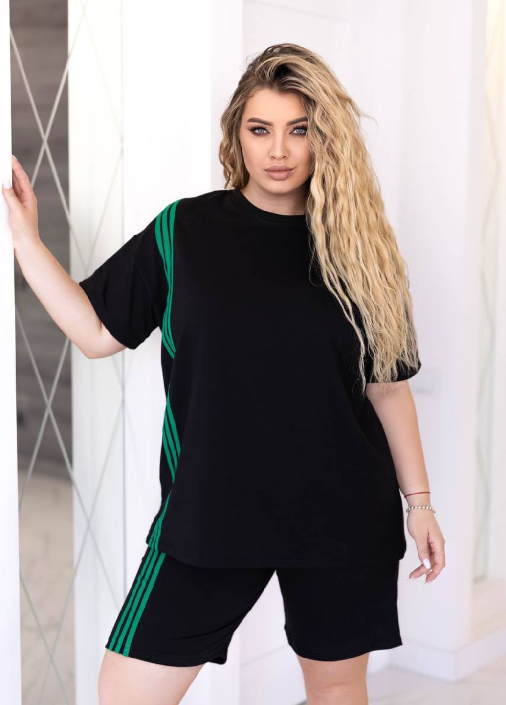Костюм-двійка: шорти та футболка вільного крою Україна (331344803)