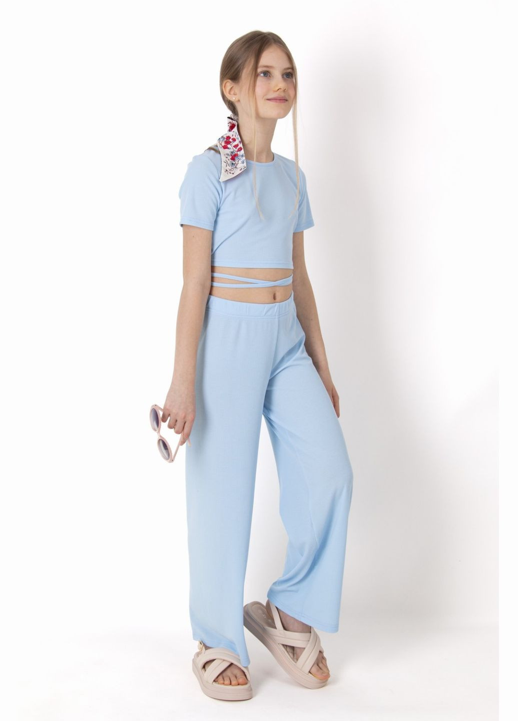 Блакитний літній комплект для дівчинки топ та палаццо в рубчик Mevis