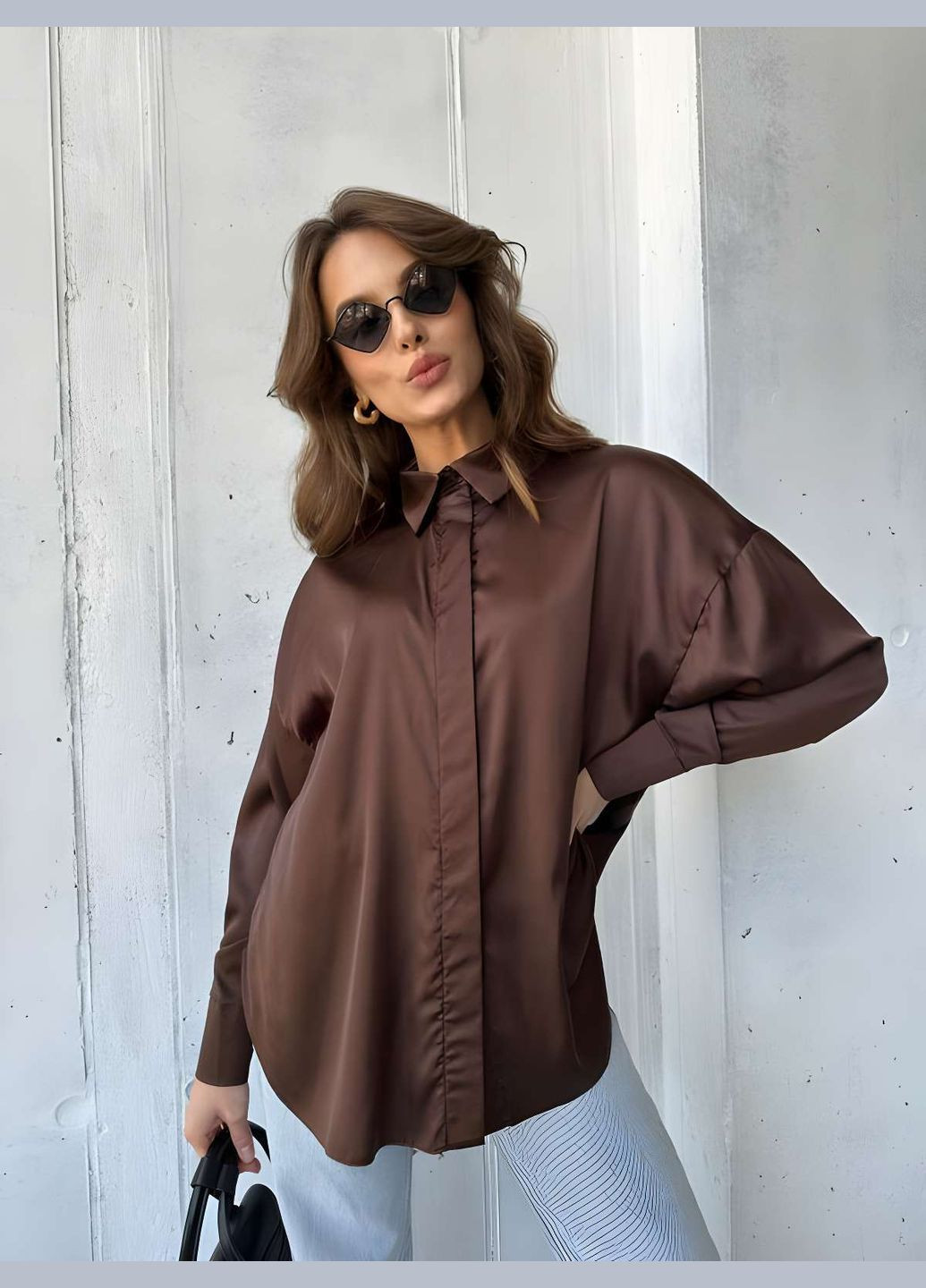 Коричневая женская белая блузка блузка-рубашка на пуговицах. Україна