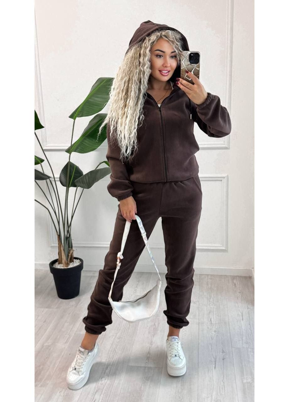 Спортивний флісовий костюм  LeVi (367088797)