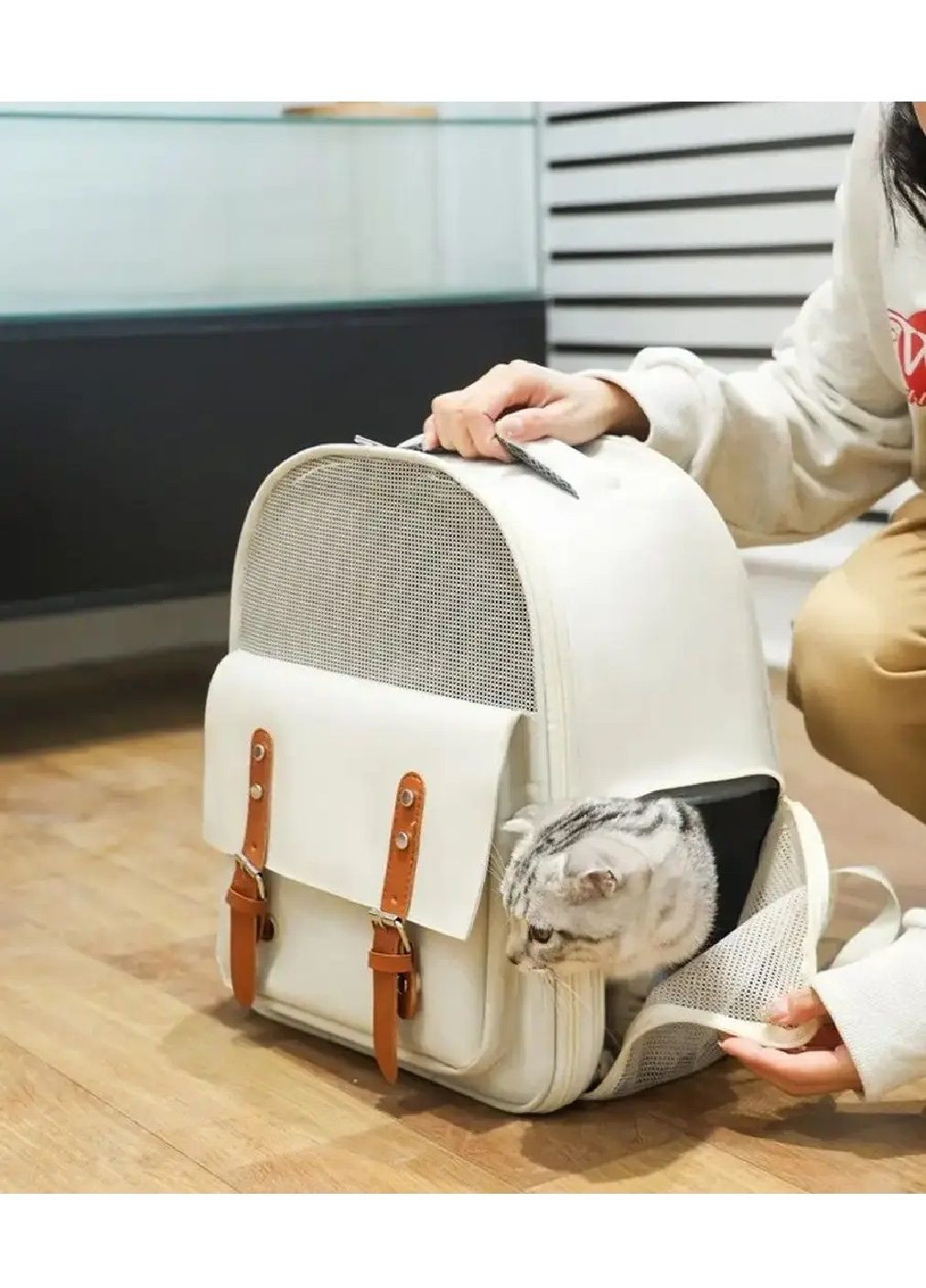 Рюкзак сумка переноска для тварин котів собак з вентиляцією ручкою кишенею для аксесуарів 40x33x23 см (477186-Prob) Білий Unbranded (295438371)
