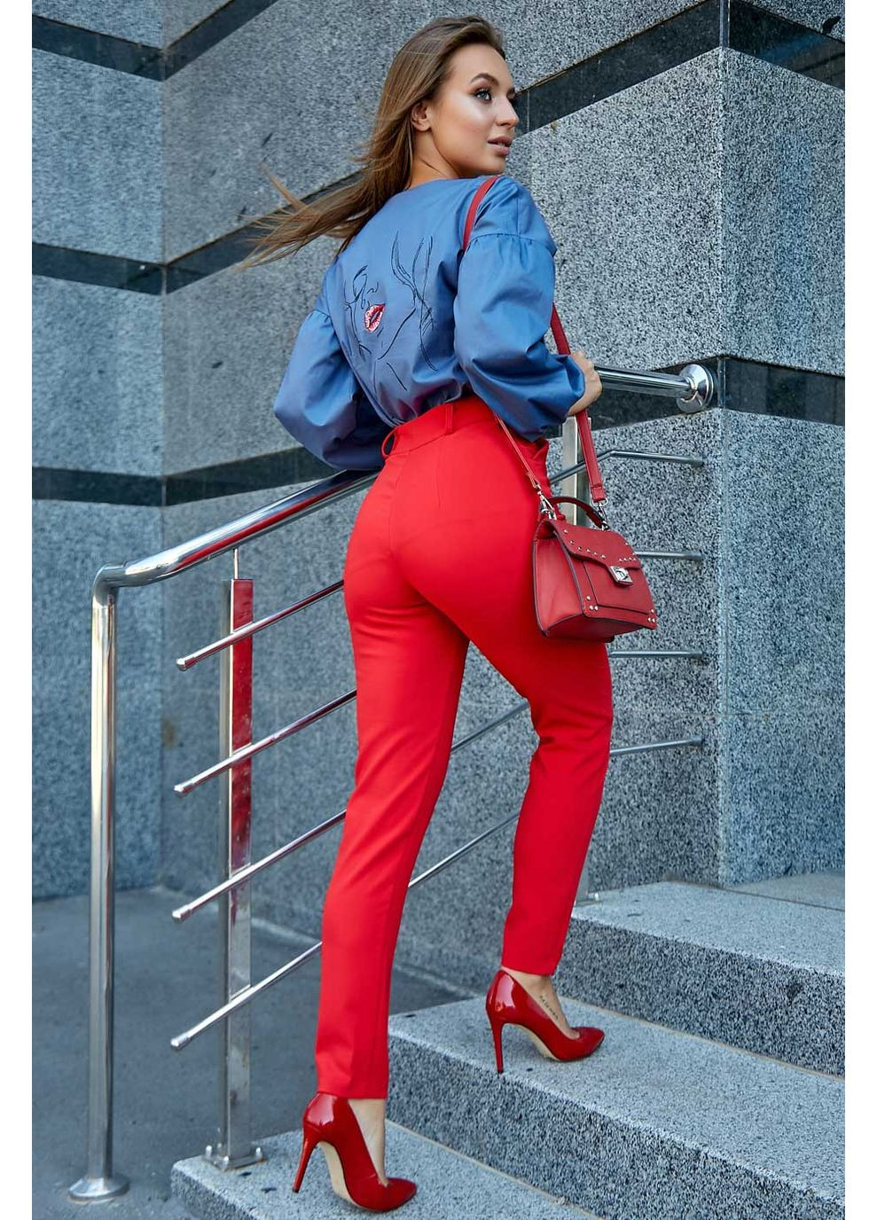 Синяя рубашка Seventeen