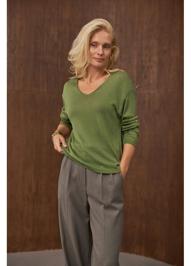 Оливковый демисезонный свитер Triko Bakh