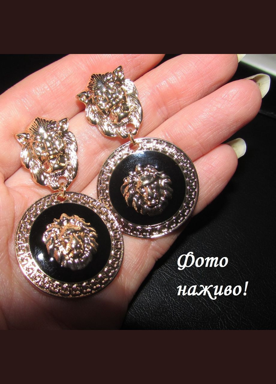 Золотистые серьги львы с узором греческий мендр, 10-802 Fashion Jewelry (336550635)