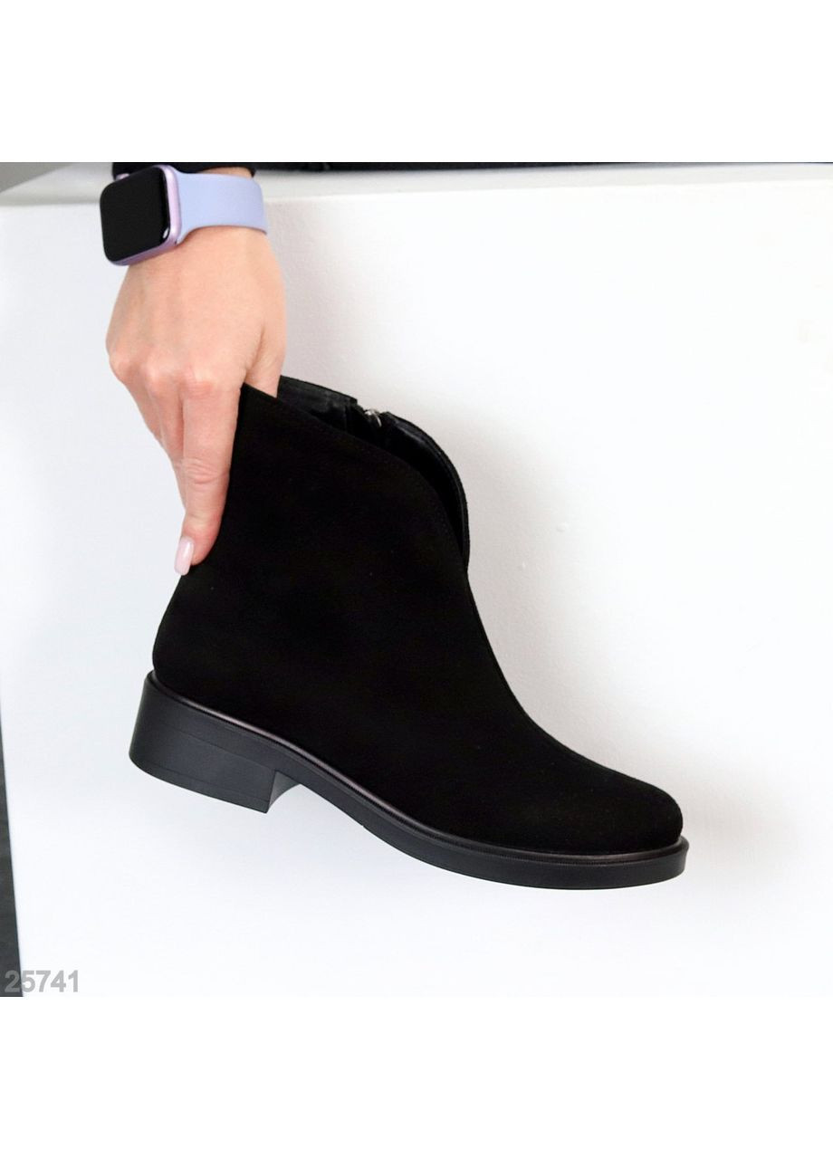 Жіночі зимові черевики Vorin, натуральна замша, чорні, утеплені напівшерстю, на низькому ходу No Brand (366290205)