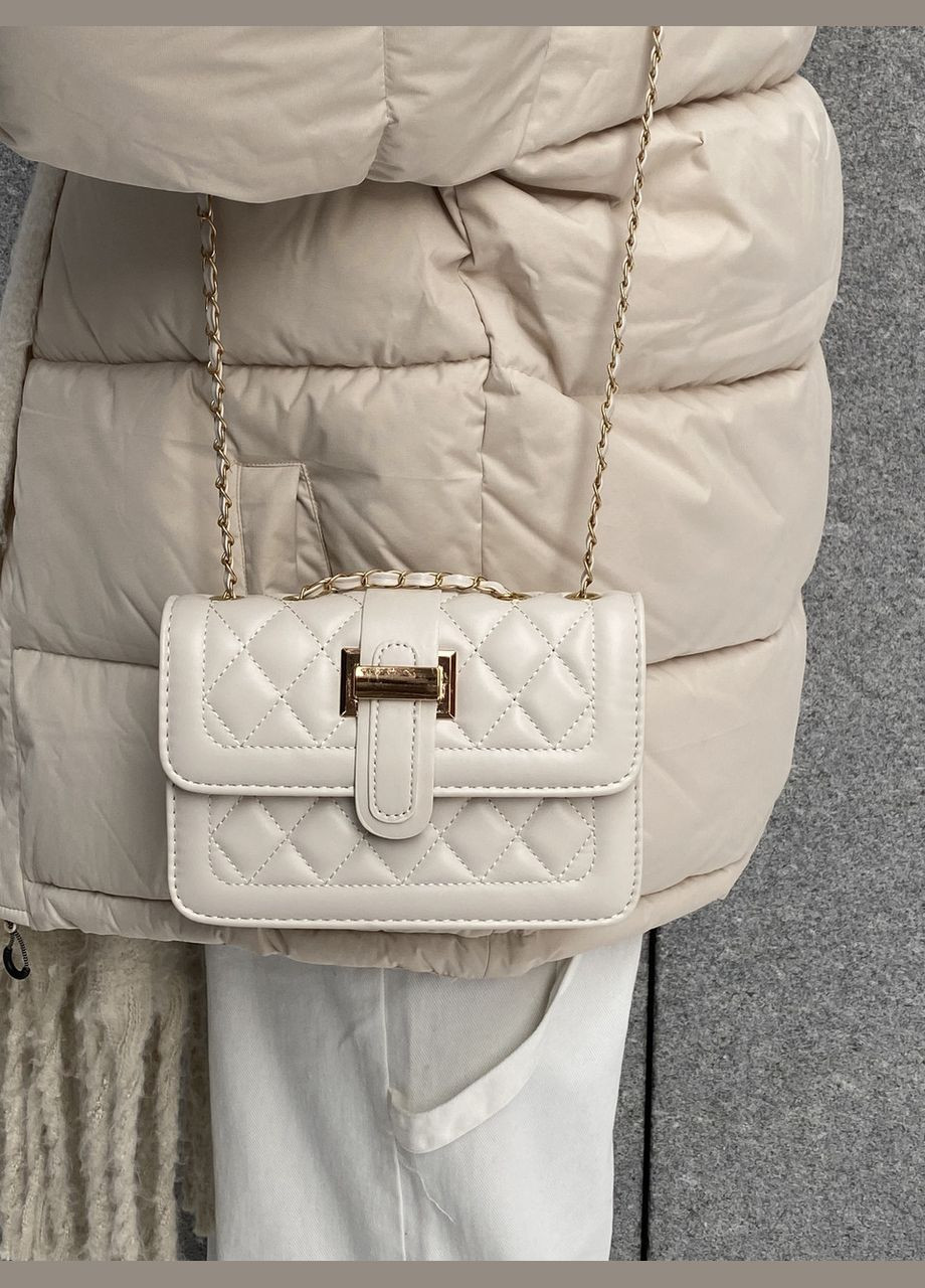 Жіноча сумка крос-боді на цепочці 10209 біла молочна No Brand (290704944)