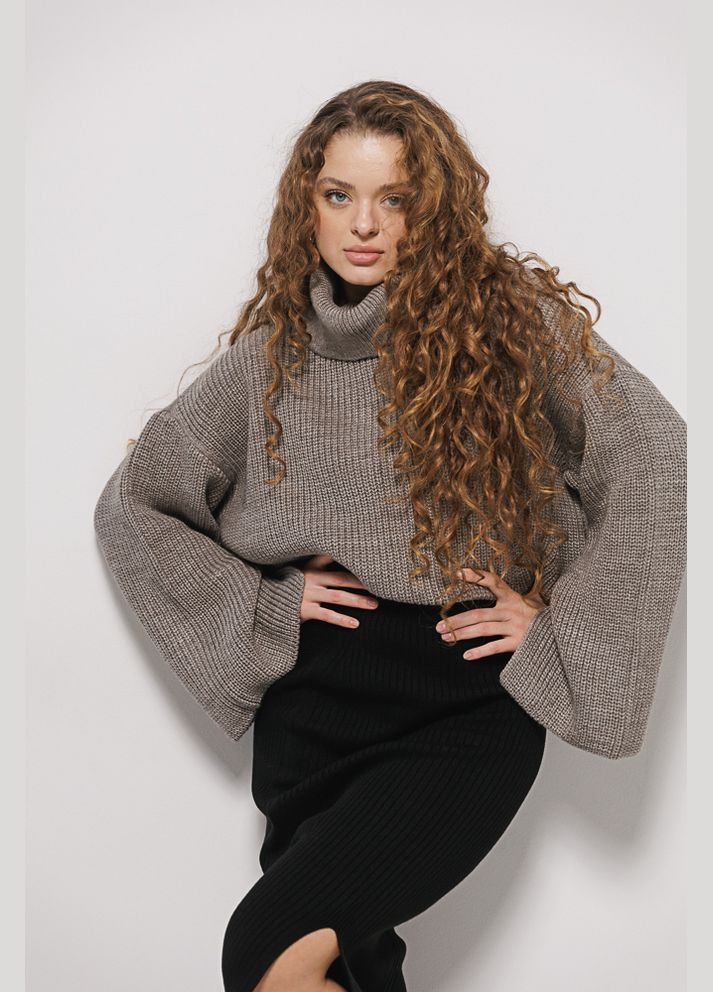 Укорочений вязаний светр чорний з розрізом ззаду на комірі Arjen (304251237)