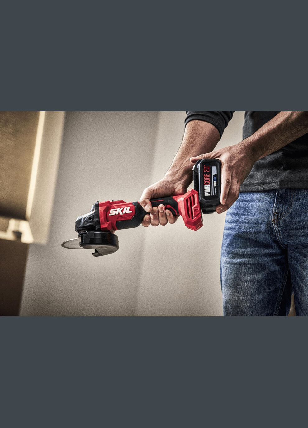 Шліфмашина кутова акумуляторна 3923 CA 125мм 20В безщіткова 10000об·хв плав. пуск 1.63кг без АКБ та ЗП Skil (330032312)