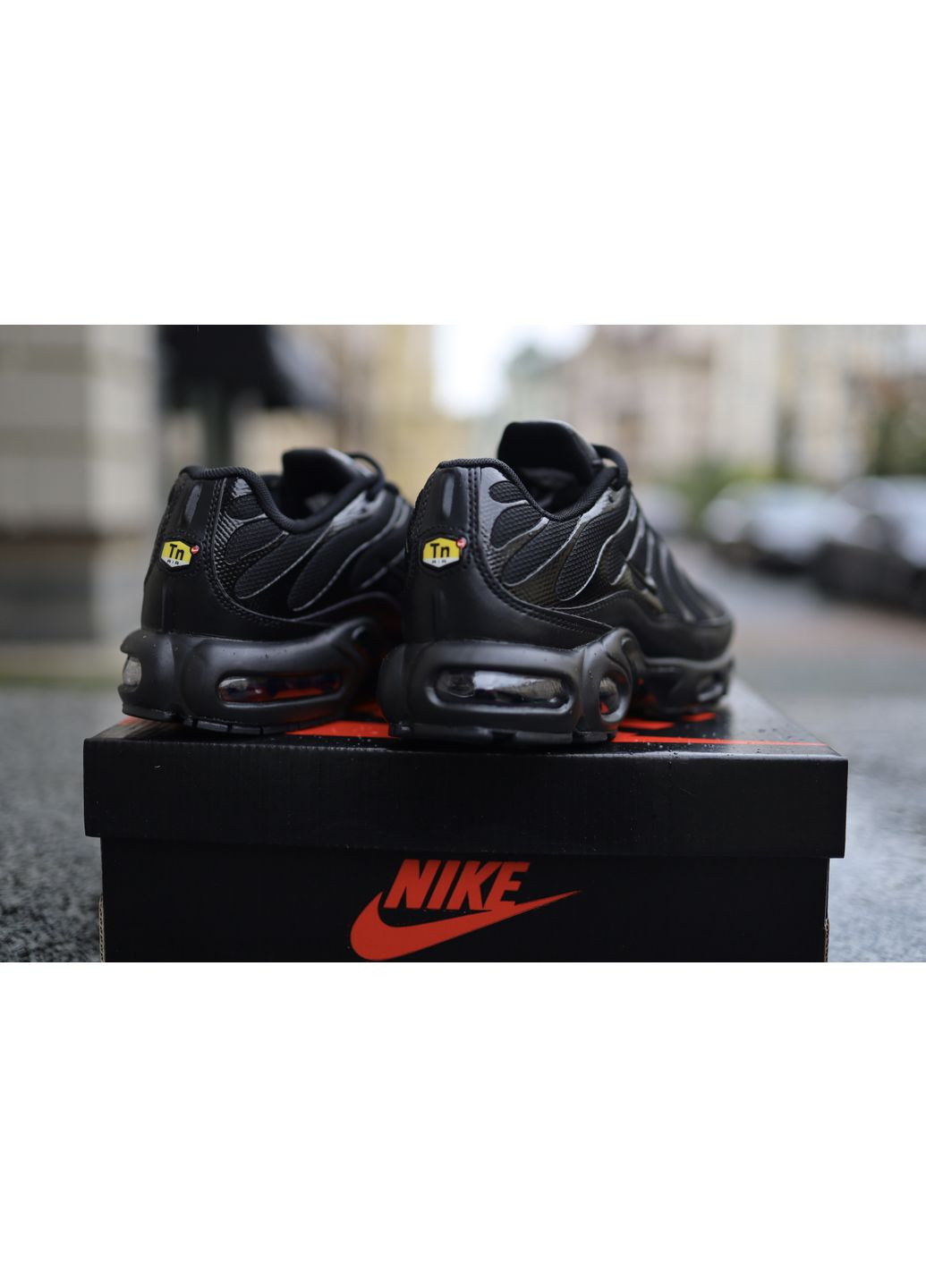 КРОССОВКИ ЖЕНСКИЕ NIKE AIR MAX PLUS TN BLACK НАЙК АИР МАКС ТН ПЛЮС No Brand чёрные демисезоны (367166926)