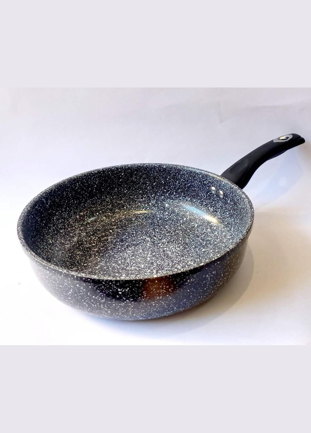 Сковорода BN520 с крышкой с гранитным покрытием 28 см Benson (300079383)