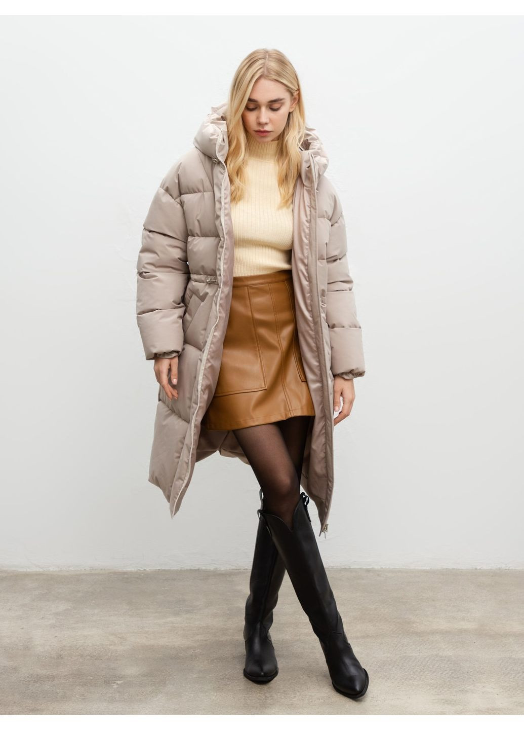 Серая зимняя куртка, цвет серый Alvo